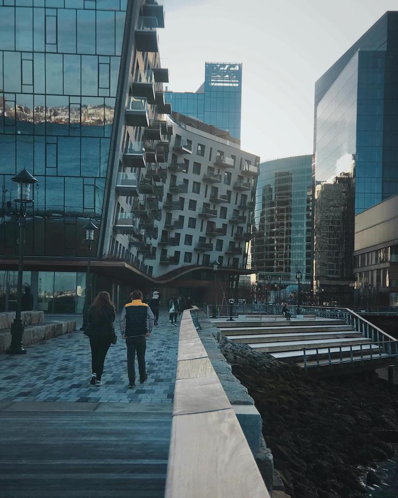 Crosby Advisors stewards US$17 billion for Fidelity Investments' founding Johnson dynasty from Salem, New Hampshire, blending institutional asset classes with middle-market operating bets.